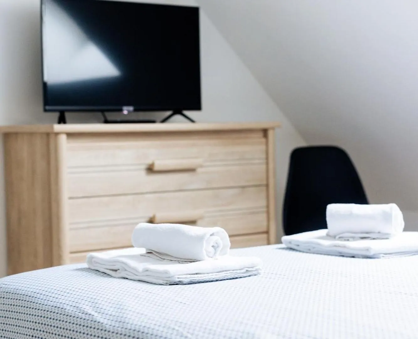 Holiday home Maison Comprenant Deux Gites A Louer, Ensemble Ou Independamment, Capacite De 4 A 19 Personnes Idealement Place Pour Visiter Le Mont-Saint-Michel, Saint-Malo Et Les Alentours Baguer-Pican