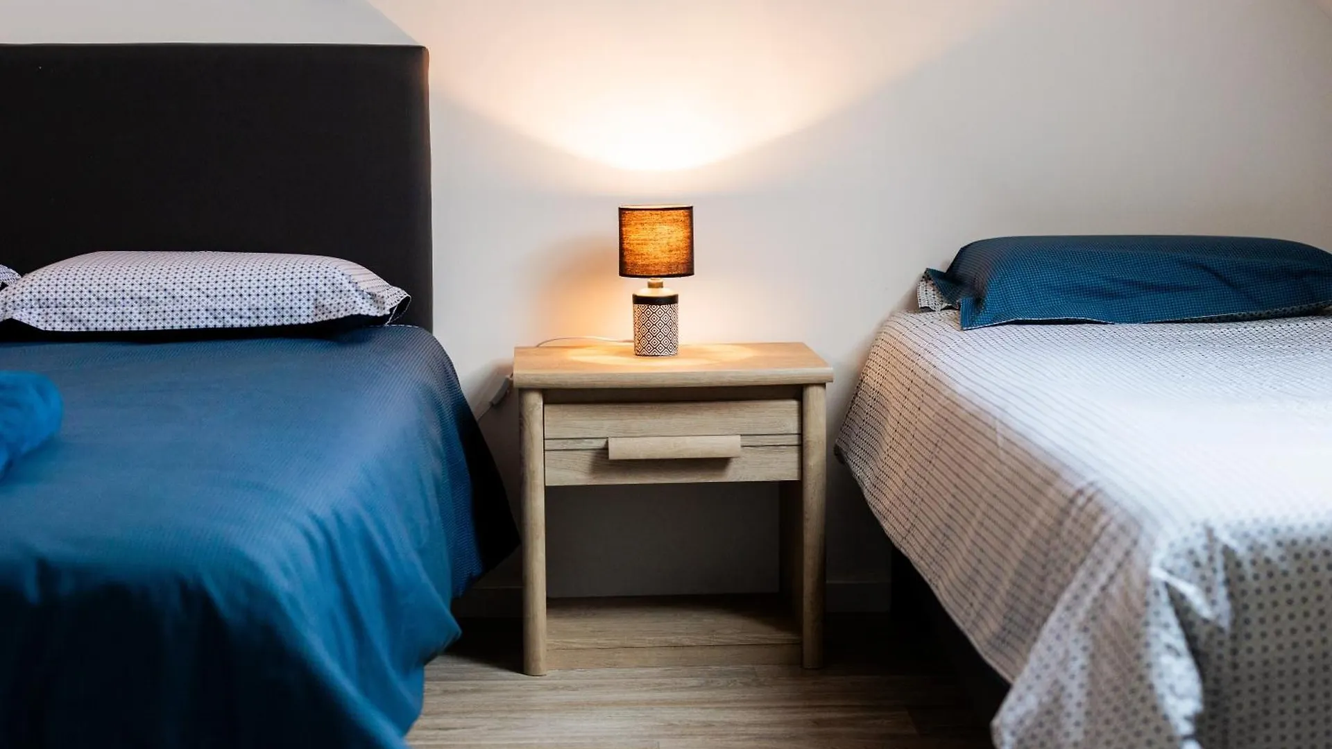 Maison Comprenant Deux Gites A Louer, Ensemble Ou Independamment, Capacite De 4 A 19 Personnes Idealement Place Pour Visiter Le Mont-Saint-Michel, Saint-Malo Et Les Alentours Baguer-Pican Holiday home