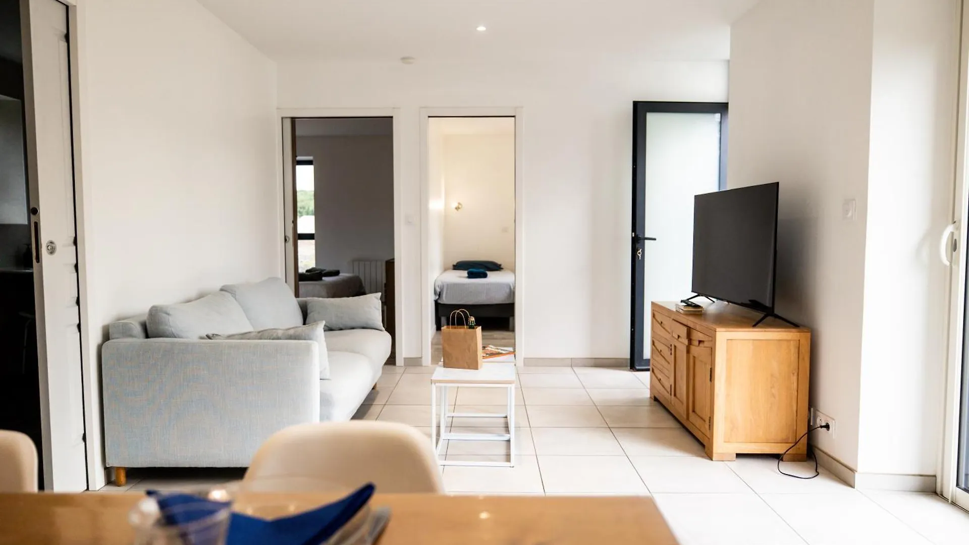 Maison Comprenant Deux Gites A Louer, Ensemble Ou Independamment, Capacite De 4 A 19 Personnes Idealement Place Pour Visiter Le Mont-Saint-Michel, Saint-Malo Et Les Alentours Baguer-Pican Holiday home